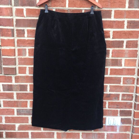Relativity Skirt Size 14 Black Velour Midi Length Career Classic Holiday - Picture 1 of 12